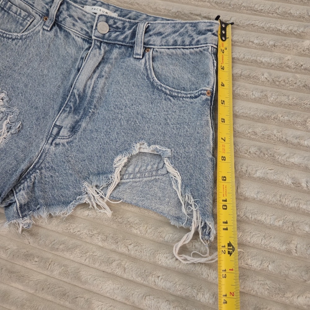 PacSun High Rise Distressed Denim Shorts Size 27 Light Wash Frayed Cutoff - Picture 4 of 10